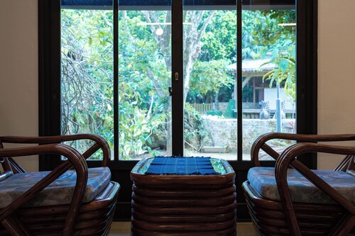 Quiet country space near city center by car｜Fully renovated old private house inn