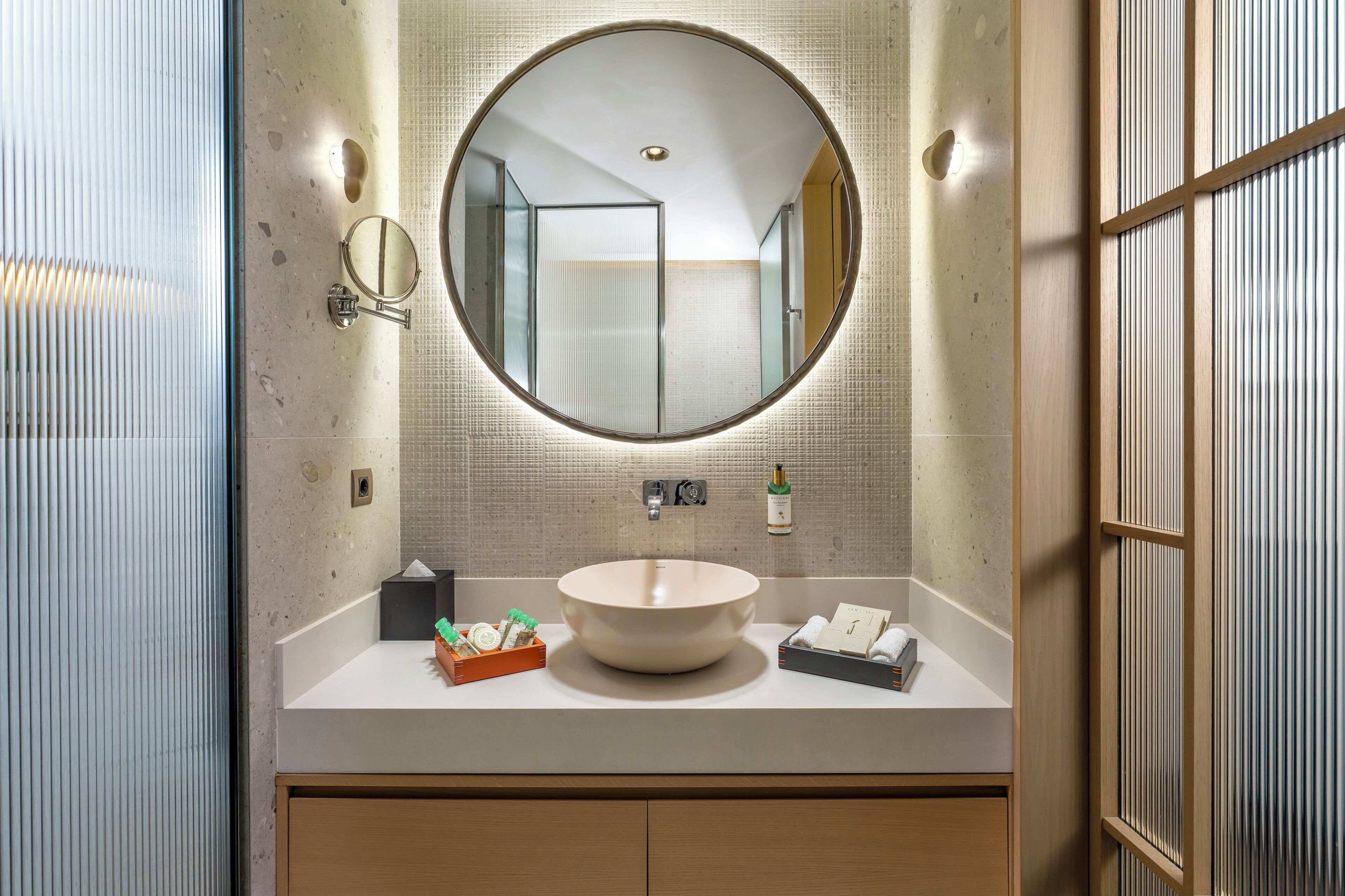Corner Suite | Bathroom | Shower, designer toiletries, hair dryer, bathrobes