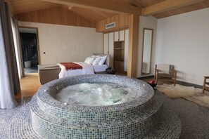 สปา | ห้องทรีทเมนท์สำหรับคู่รัก, บริการนวด