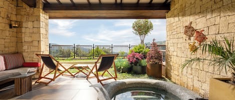Lovinn Terrace | Terrace/patio