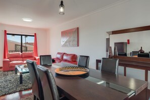 Dining - Andrade's Villa by HRM (Santa Cruz)