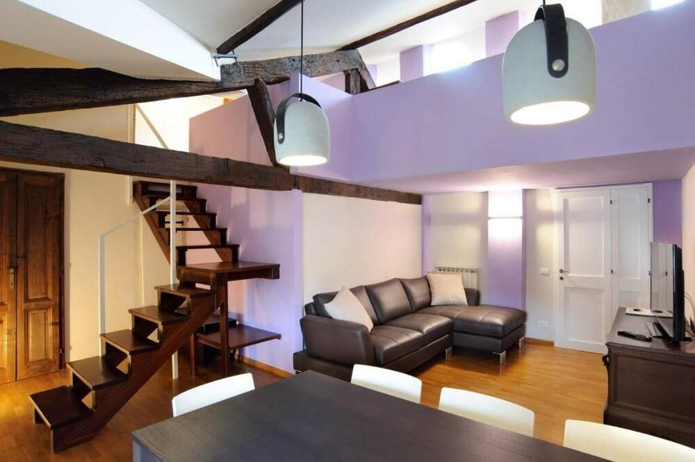 SM Hospitality SANTO STEFANO