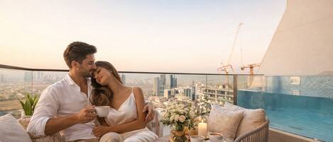 Appartement Deluxe, balcon, vue ville | Terrasse/Patio