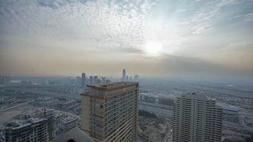 Deluxe Apartment, Balcony, City View | Property grounds