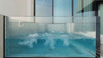 Deluxe Apartment, Balcony, City View | Spa