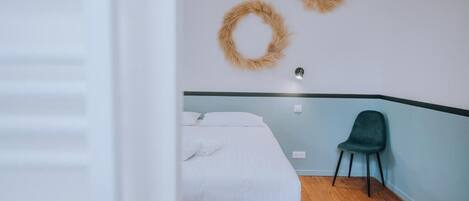 Dobbeltrom – standard, bakgårdsutsikt | Lydisolert og wi-fi (inkludert)