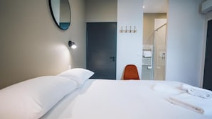 Soundproofing, WiFi (free) - La Marjolaine - Demeure d'Hôtes (Châteauroux)