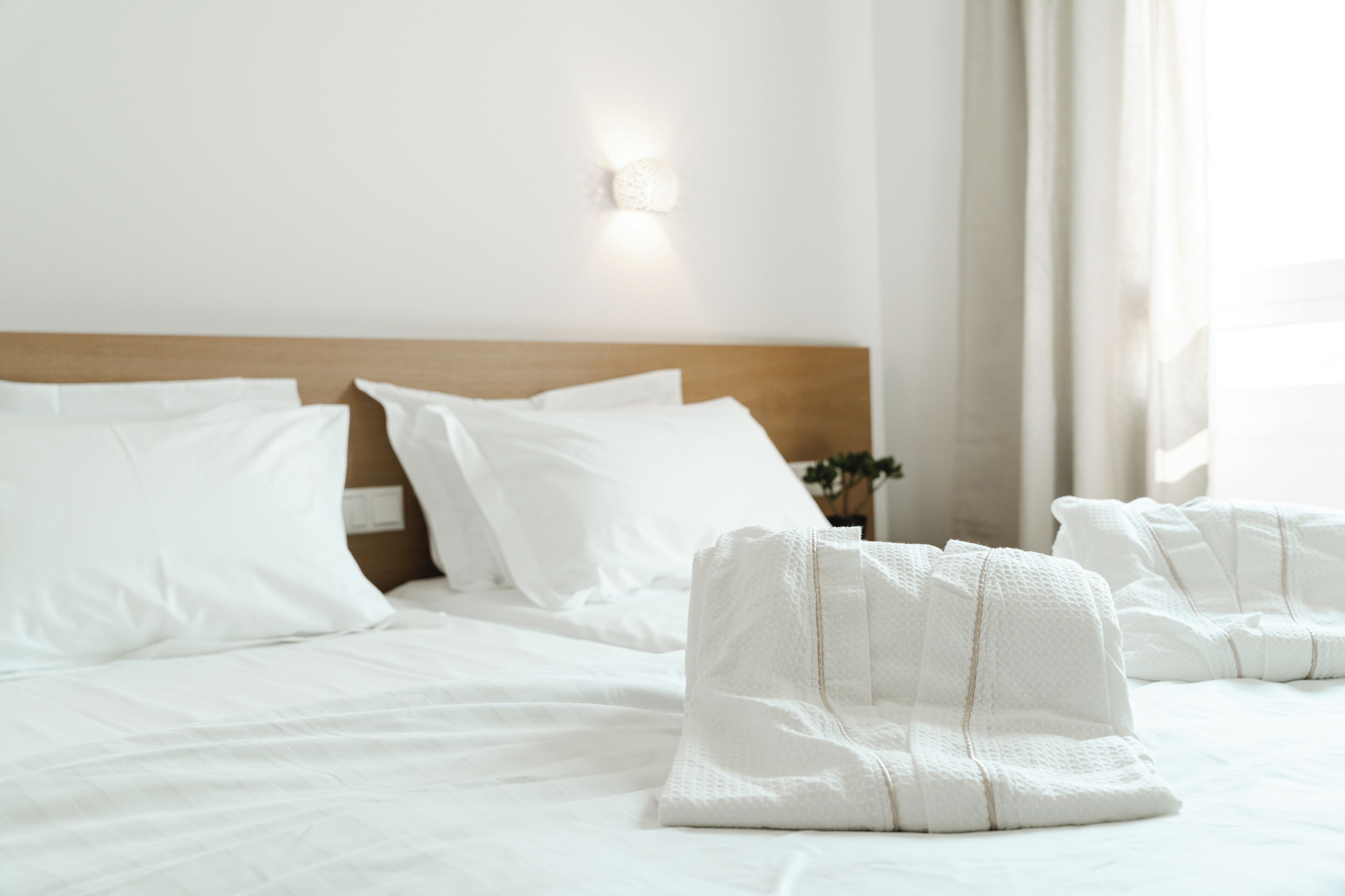 In-room safe, desk, laptop workspace, soundproofing