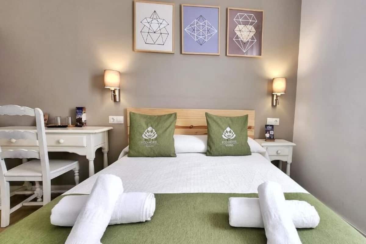 Standard Double Room | In-room safe, soundproofing, free WiFi