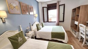 Caja de seguridad en la habitación y sistema de insonorización 