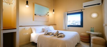 Hotel Boutique CaLagneta - Art i vi