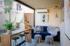 Interior - Hotel Boutique CaLagneta - Art i vi (Cervera)