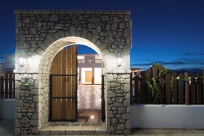 Exterior detail - Villa Dimitra Gennadi (RHODES)