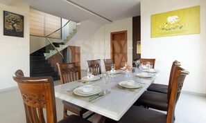 Dining - Brick and beam (Mahabaleshwar)