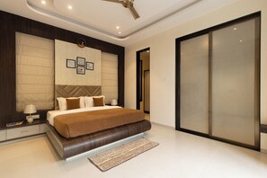 Villa - Brick and beam (Mahabaleshwar)