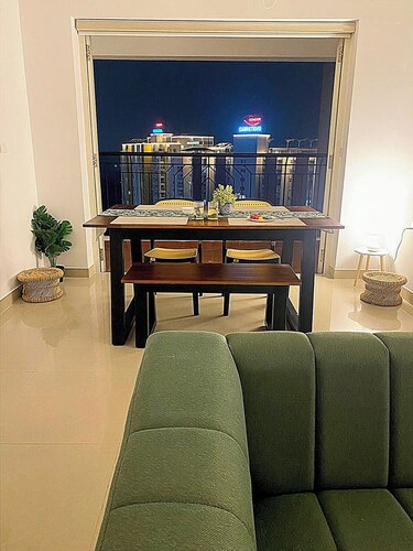 Enjoy breathtaking views and sea breeze from the topmost floor of this apartment