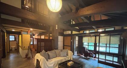 Family fun! Quiet rural space near city center by car|Okinawa Old House Inn