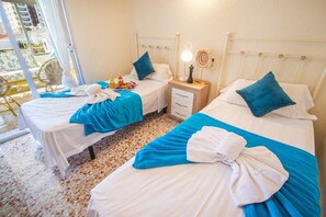 Room - Villa Catrina - Plusholidays (Calpe)