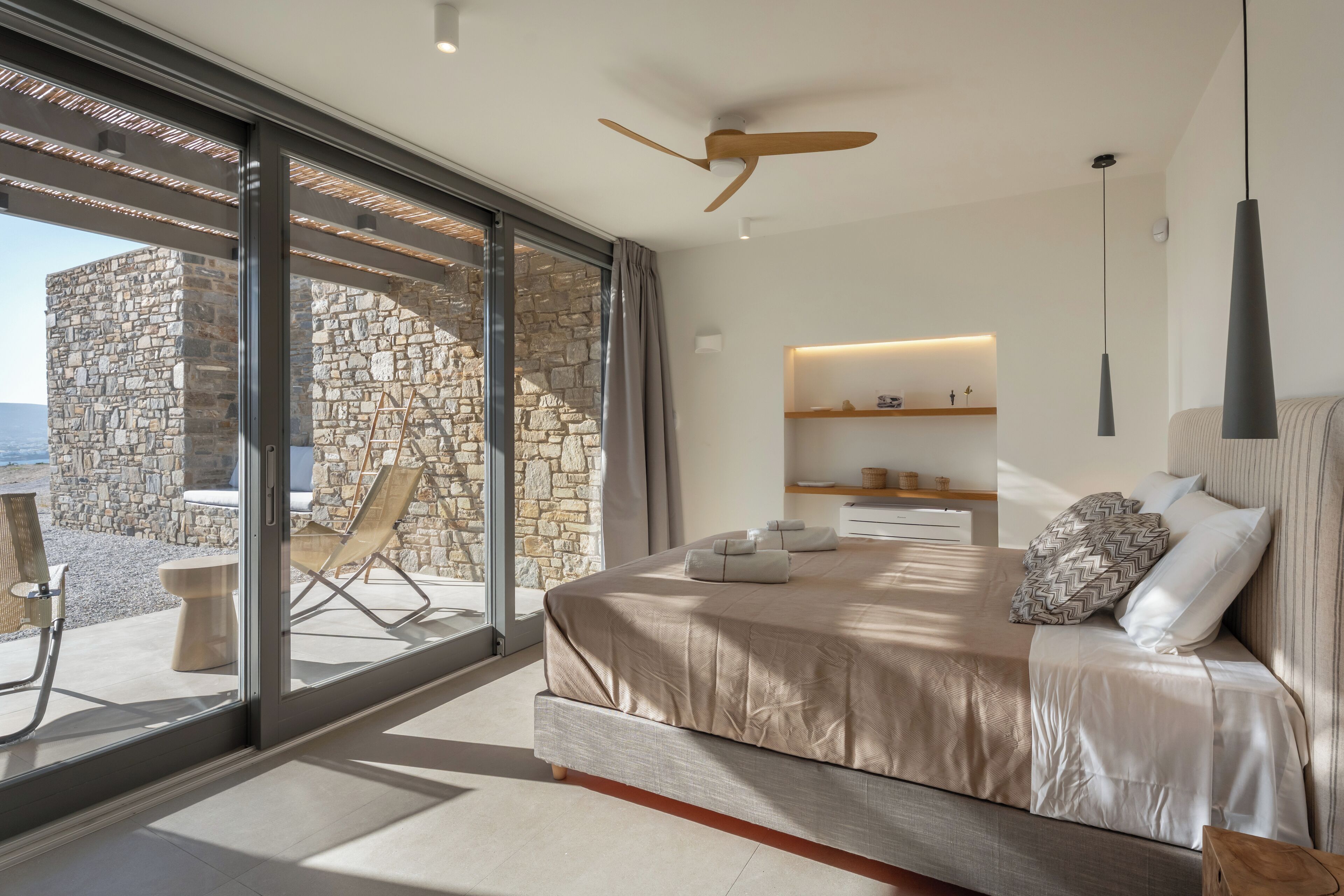 Deluxe Bungalow, Partial Sea View