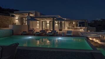 Deluxe Villa, 3 Bedrooms, Sea View | Pool | Seasonal outdoor pool, open 8:30 AM to 9:00 PM, pool umbrellas