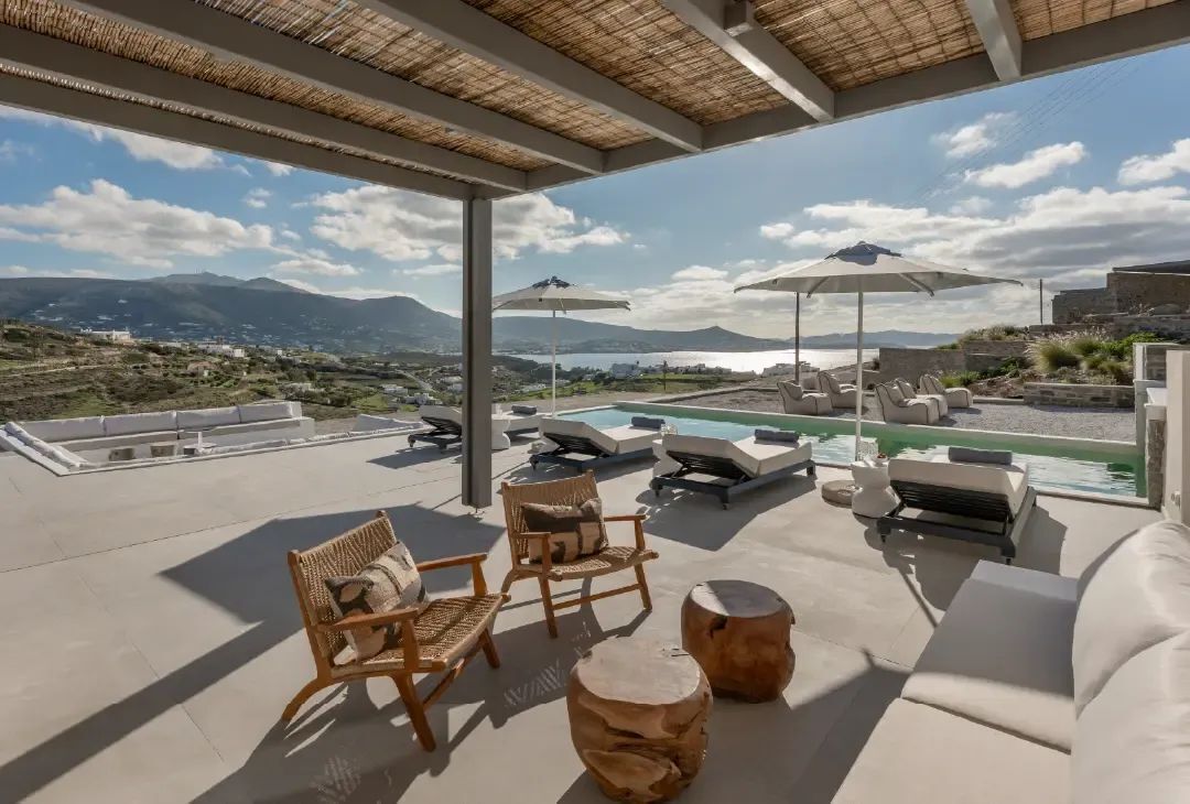 Deluxe-villa - 3 soveværelser - privat pool - havudsigt | Pengeskab på værelset, mørklægningsgardiner, strygejern/strygebræt