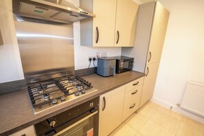 Private kitchen - Serenity- Warm & Calming (Cheshire West and Chester)