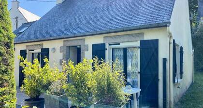 House in Quistinic Near Trestraou Beach