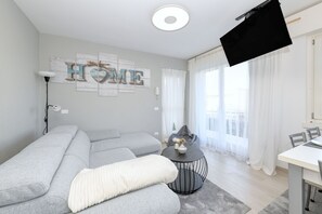 TV - MGH- Dajaami Apartment Lazise (Lazise)