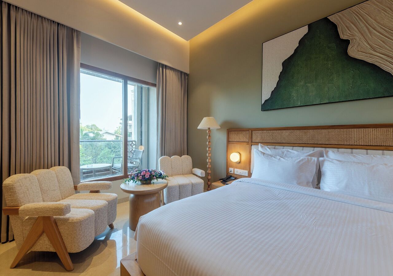 Kahden hengen deluxe-huone, parveke, rantanäköala | Egyptinpuuvillaiset lakanat, ylelliset vuodevaatteet, untuvapeitot