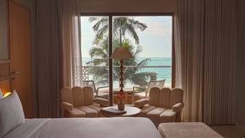 Deluxe Single Room, Balcony, Beach View | Egyptian cotton sheets, premium bedding, down duvets, in-room safe