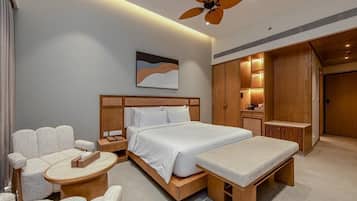 Deluxe Single Room, Balcony, Beach View | Spa