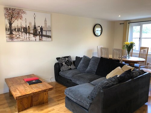  Cosy Eco cottage Cirencester,Capital of the Cotswolds,bibury close pet frendly