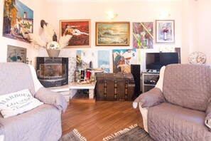 빌라, 침실 5개, 흡연, 전용 수영장 | 거실 | 책