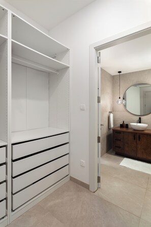 Apartament, vistes a la ciutat | Bany