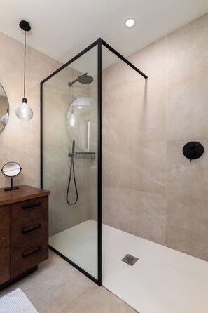 Apartment, City View | Bathroom - Stylish 1BR APT with Terrace (Marsaskala)