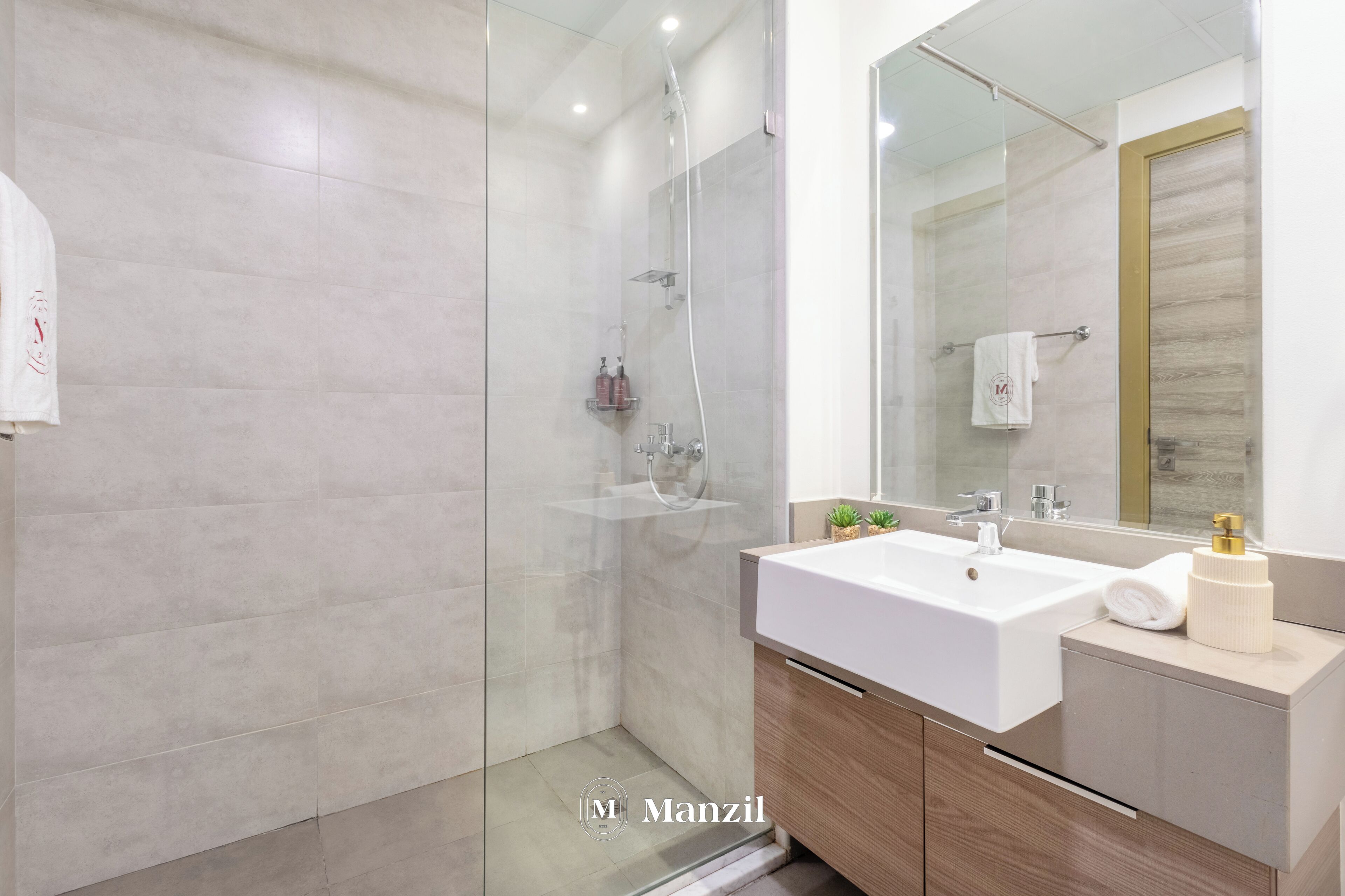 Luxe studio, uitzicht op de stad | Badkamer