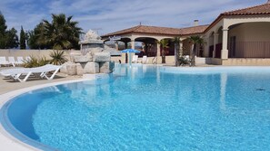 Pool - South of France Quaint 2-bedroom villa in Homps on the Canal du Midi (Homps)