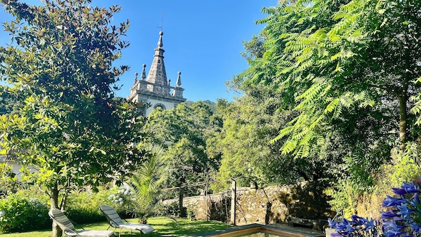 Outdoor pool, pool umbrellas, pool loungers - Convento de Cabanas (Viana do Castelo)