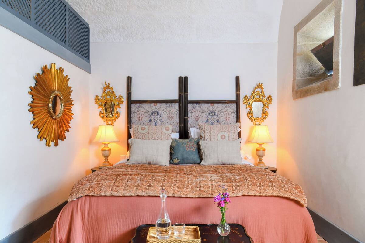 Studio Suite | Premium bedding, WiFi (free), individually decorated