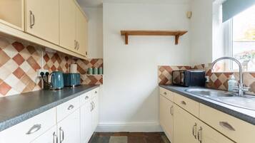 2 bedrooms, Internet