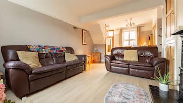 House | 2 bedrooms, Internet