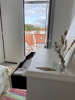 2 soverom, strykejern/-brett, wi-fi og sengetøy
