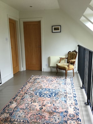 Interior - The Nest – Farmhouse Retreat on Mangerton Mountain (KY)