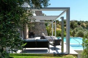 House - Anthemis Luxury Villas 1 (Heraklion)