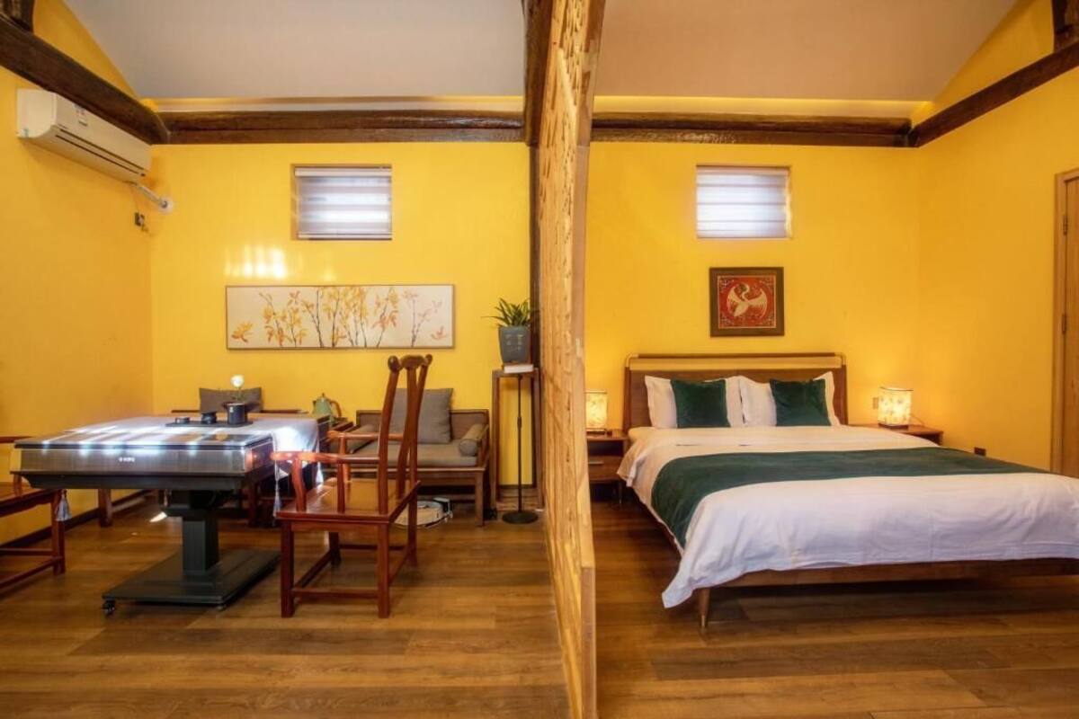 Deluxe Studio Suite, Lanai, City View