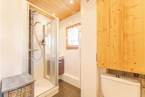Hair dryer, towels - Cosy 1CH | 4pax | Hypercentre | Balcon | Parking (Chamonix)