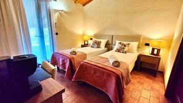 Een kluis op de kamer, een bureau, gratis wifi