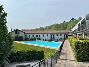 Pool - App.4- Le Terrazze del Garda Immobili e Soluzioni (Manerba del Garda)