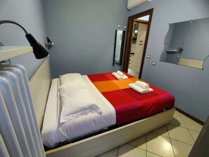 1 bedroom, iron/ironing board, travel cot, WiFi - App.4- Le Terrazze del Garda Immobili e Soluzioni (Manerba del Garda)