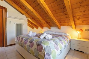 2 Schlafzimmer, Bügeleisen/Bügelbrett, Reisekinderbett, WLAN